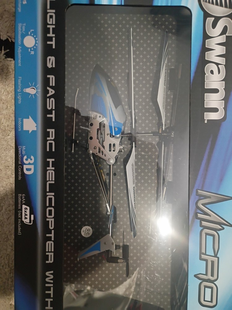 Swann Micro Lightning Remote Helicopter