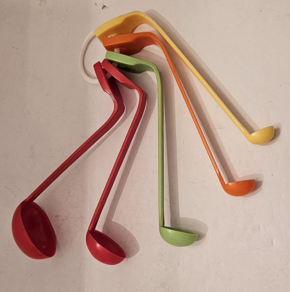 Colorful Nesting Measuring Spoons Melamine Plastic 5 PIECE SET