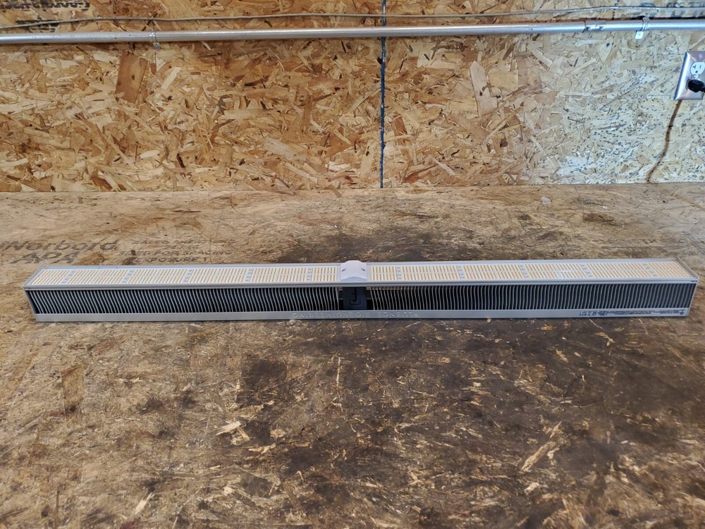 Fluence VYPR 2P Top Lights Grow Light Used