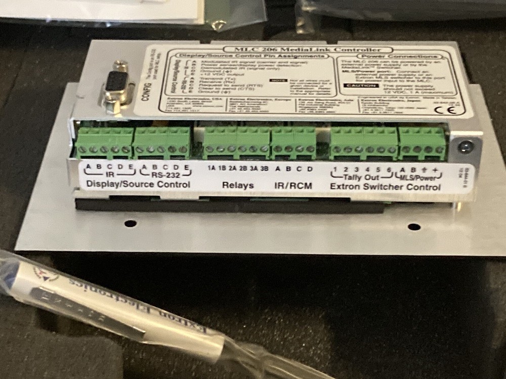 Extron MLC 206 Black Media Link Controller 60-385-02 NOS with Software