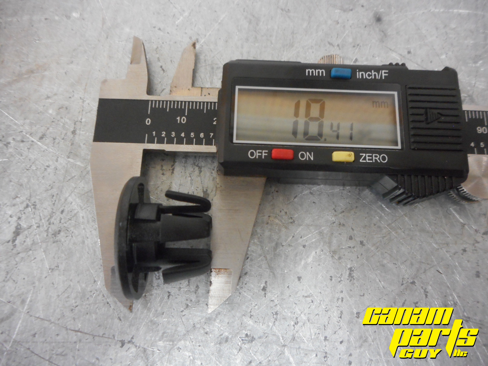 CanAm New OEM UTV Rivet Insert Holder Clip Retainer Maverick Commander 707900133