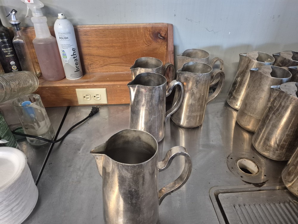 Antique D.W. Harber & Son (NY)  Pitcher Patent  3994044