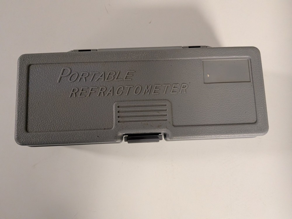 Portable Refractometer ATC 0-18% New