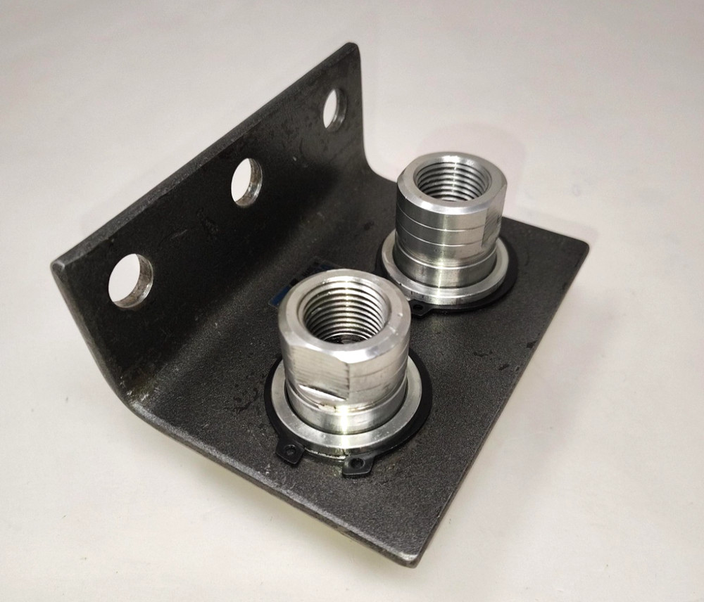 USED - TL39B-2 Quick Release Coupling 1/2 NPT Break away Coupler Bracket Set