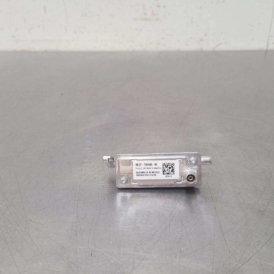 25 2025 FORD EXPLORER INTERCEPTOR FRONT WINDSHIELD MOUNTED CAMERA ML3T19H406BC