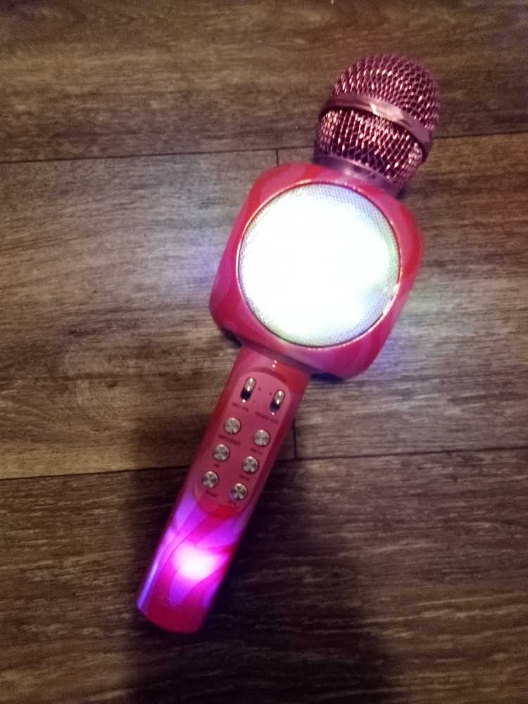 Throwback Karaoke Wireless LED MIC Model: TB-KMS19 Pink