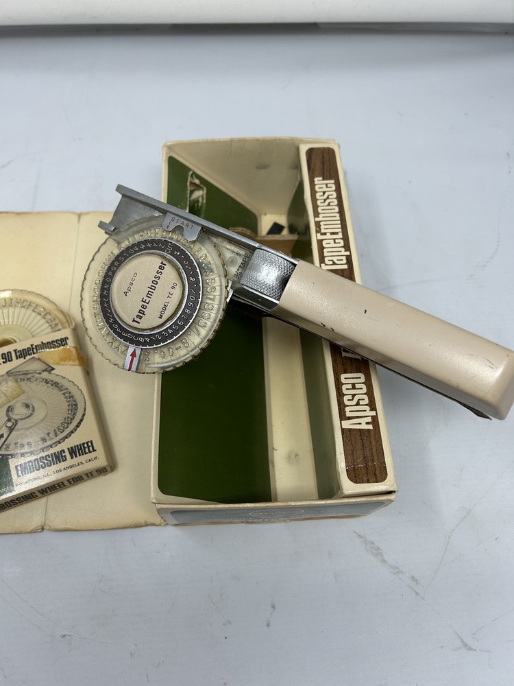 APSCO Executive Tape Embosser model TE 90