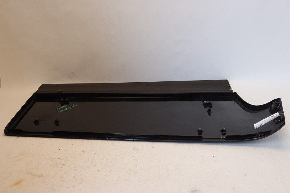 17-24 FREIGHTLINER CASCADIA 126 REAR LEFT UPPER CAB EXTENDER FAIRING PANEL OEM