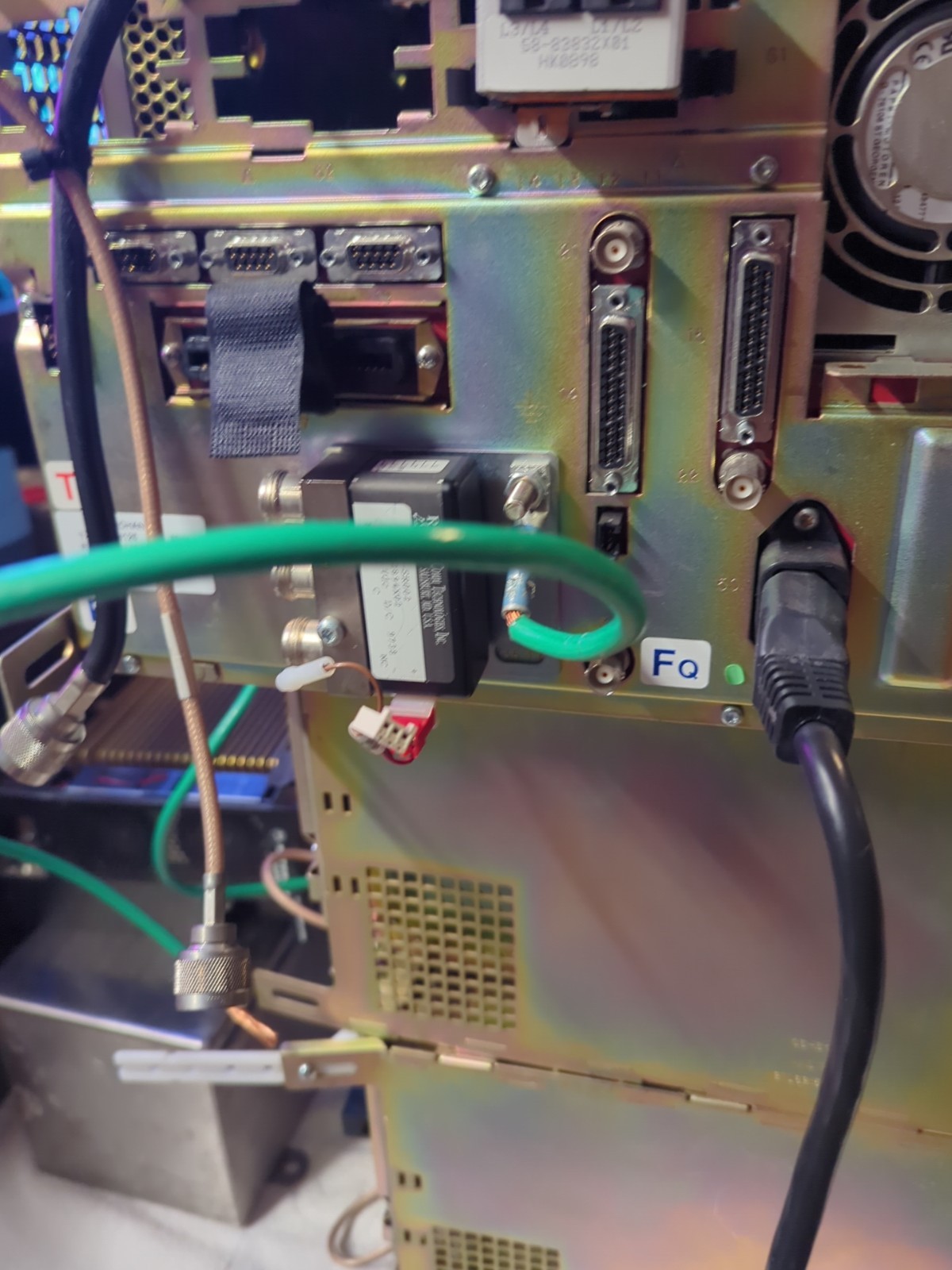 MOTOROLA QUANTAR T5365A BASE STATION RADIO REPEATER 800MHZ 100W