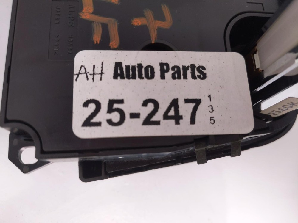 2000-2001 Honda S2000 Push Start & Audio Vol Switch Panel - 35880-S2a-A11