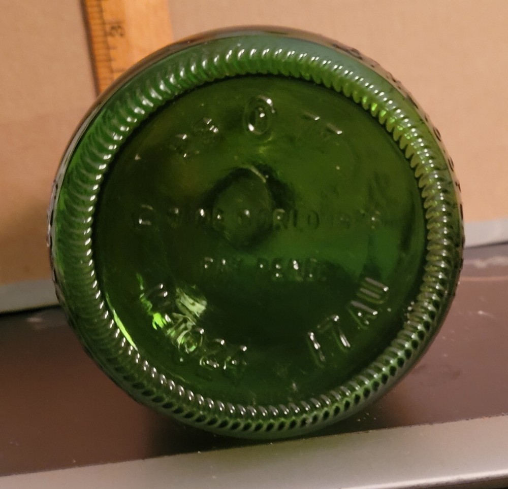 Vintage Wine World 1976 Empty Sampling Bottle, No Cork