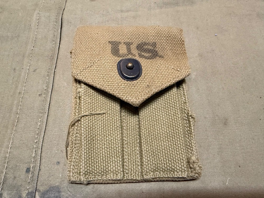 ORIGINAL WWII US ARMY M1942 .45 PISTOL AMMO MAGAZINE BELT POUCH-OD#3, 1943