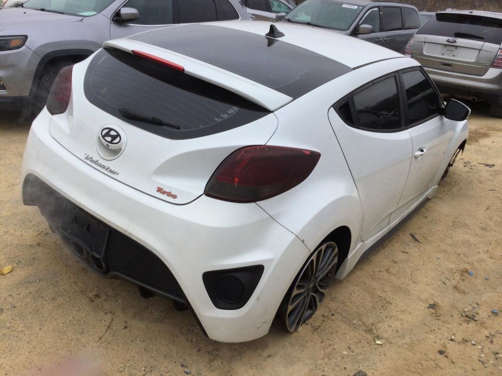 VELOSTER 2016 Glove Box 4937476