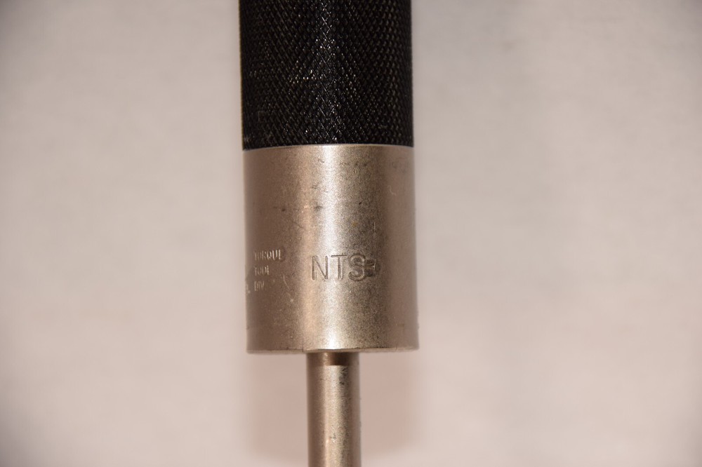 NASCO NTS Torque Screwdriver / Driver