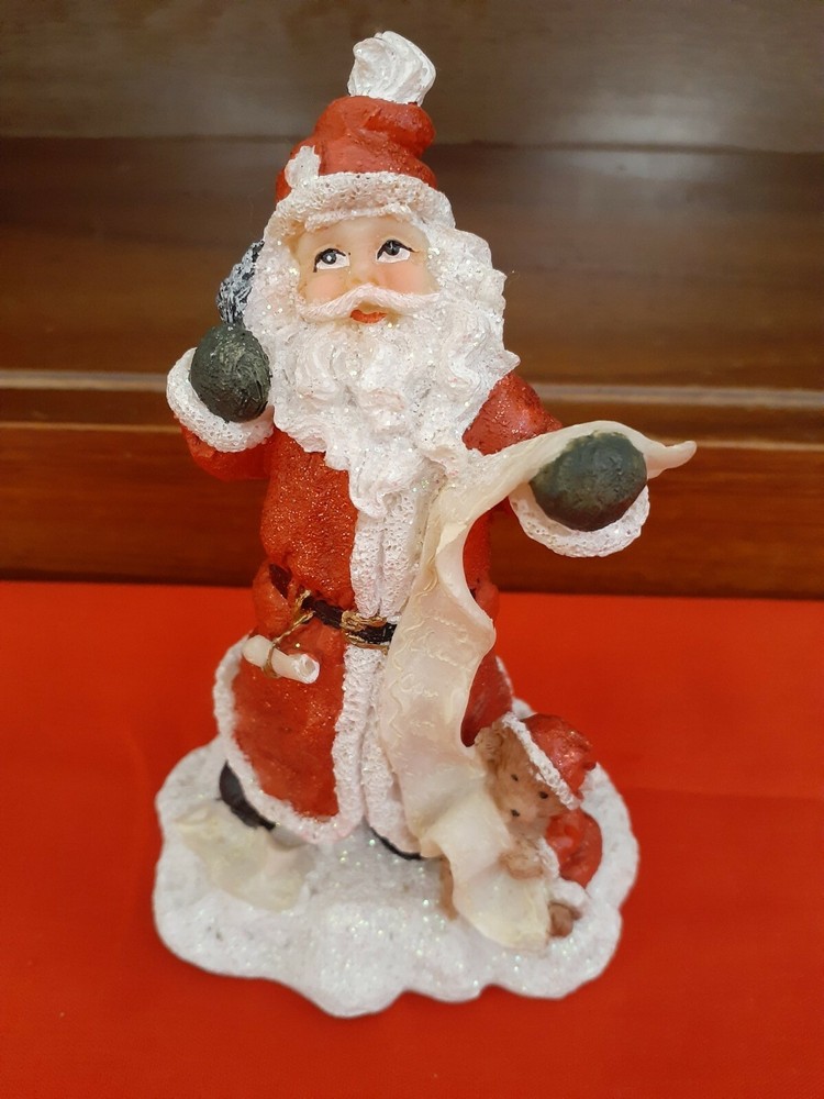 5 inch tall Table Santa Clause with dog