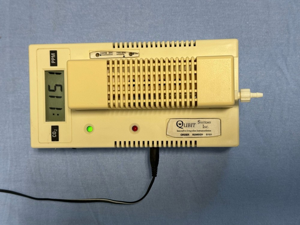 PP Systems WMA-4 CO2 Analyzer & Qubit Systems CO2 Analyzer 0-2000ppm S151