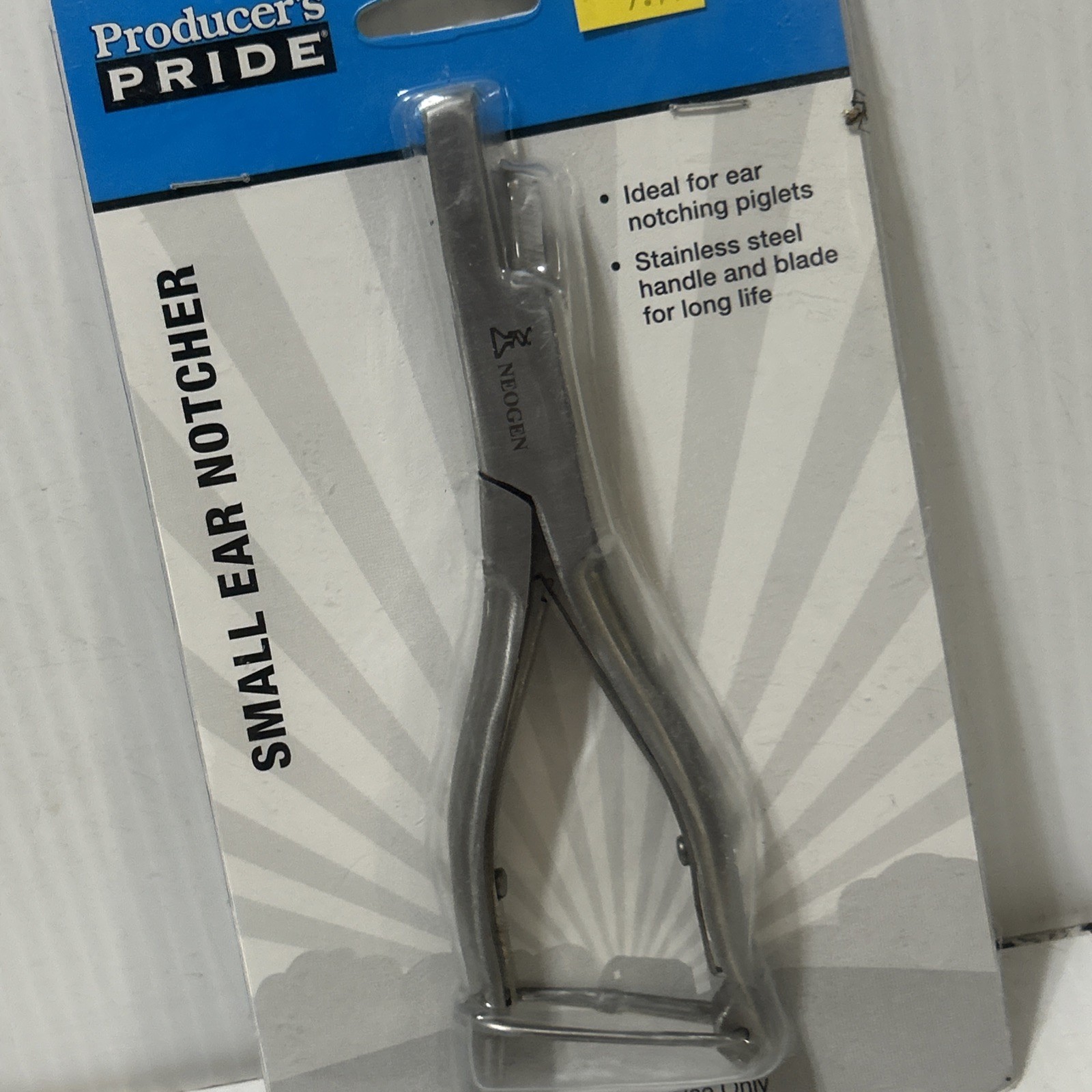 Producer's Pride Small Ear Notcher Piglets Stainless Steel Blade/326j