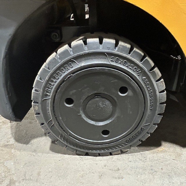 2019 Cat 2C5000 5000lb Used Forklift Triple Mast Sideshift LP Gas 5781 Hours