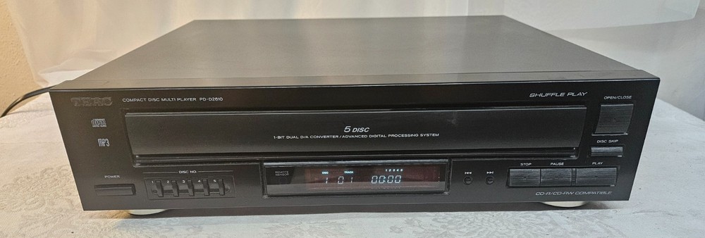 TEAC PD-D2610 5 Disc Carousel CD Player Changer NO Remote WORKING & Nice
