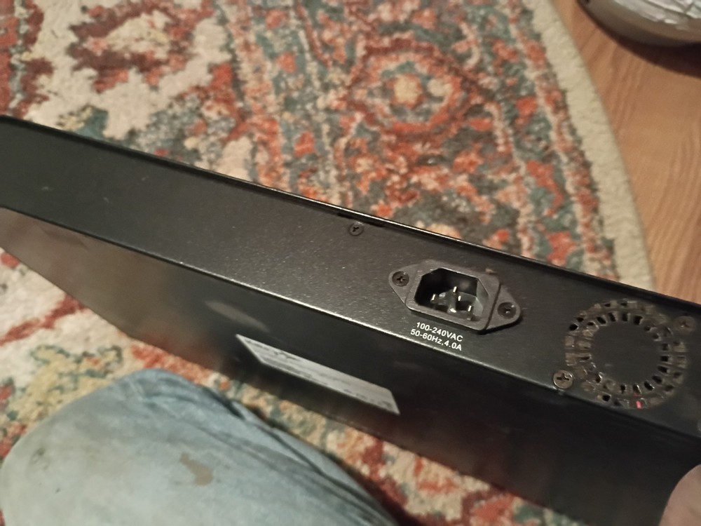 Mako Network 24 Port Gigabit Managed Switch