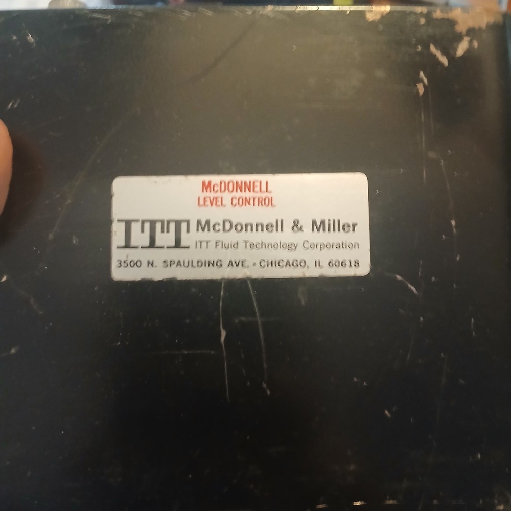 McDonnell & Miller ITT Single Point Level Switch Level Control Sensor