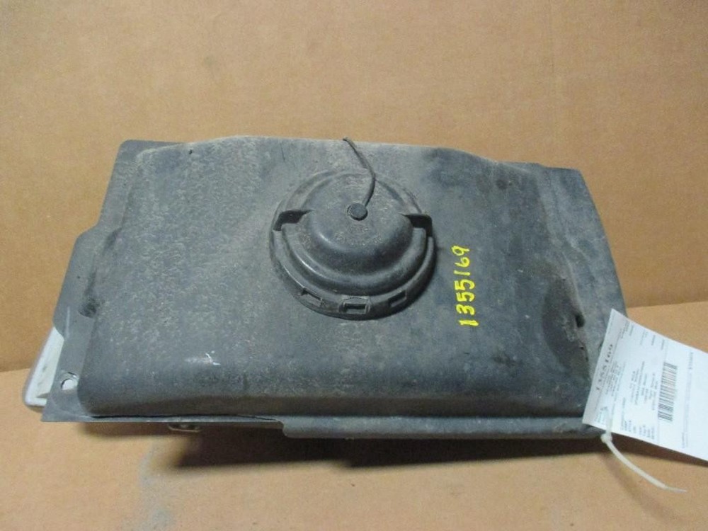 For 2005 STERLING A9500 HEADLIGHT Right , IL