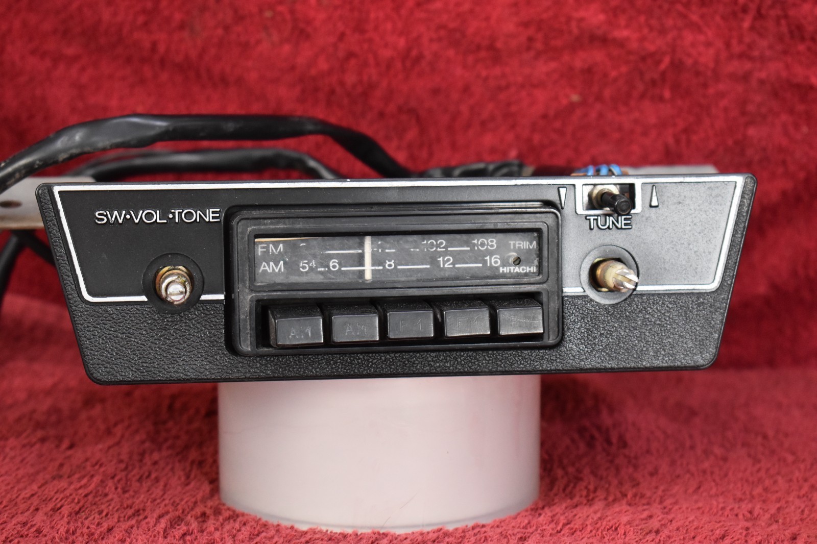 1977 77 Datsun 280Z AM/FM radio KM-1821ZF OEM used
