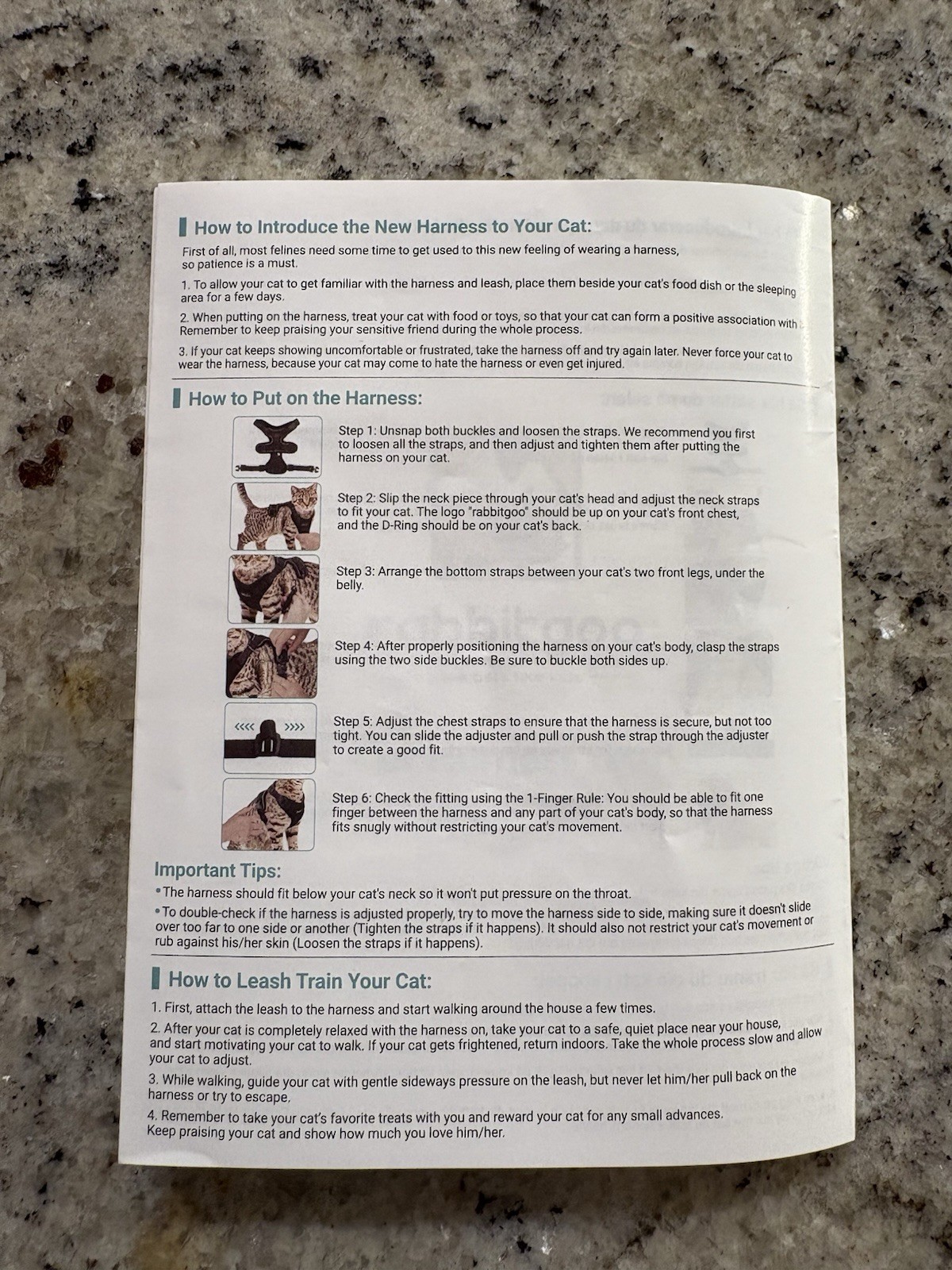 Rabbitgoo Cat Harness & Leash Set - Escape Proof Reflective Strips Black Size XS