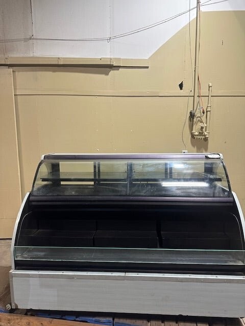 STRUCTURAL CONCEPTS SELF CONTAINED REFRIGERATED MULTI ZONE MERCHANDISER