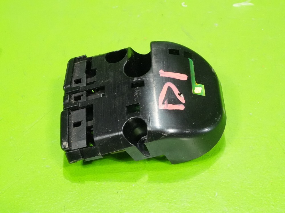 92-96 Prelude OE steering wheel cruise control accel decel button switch control