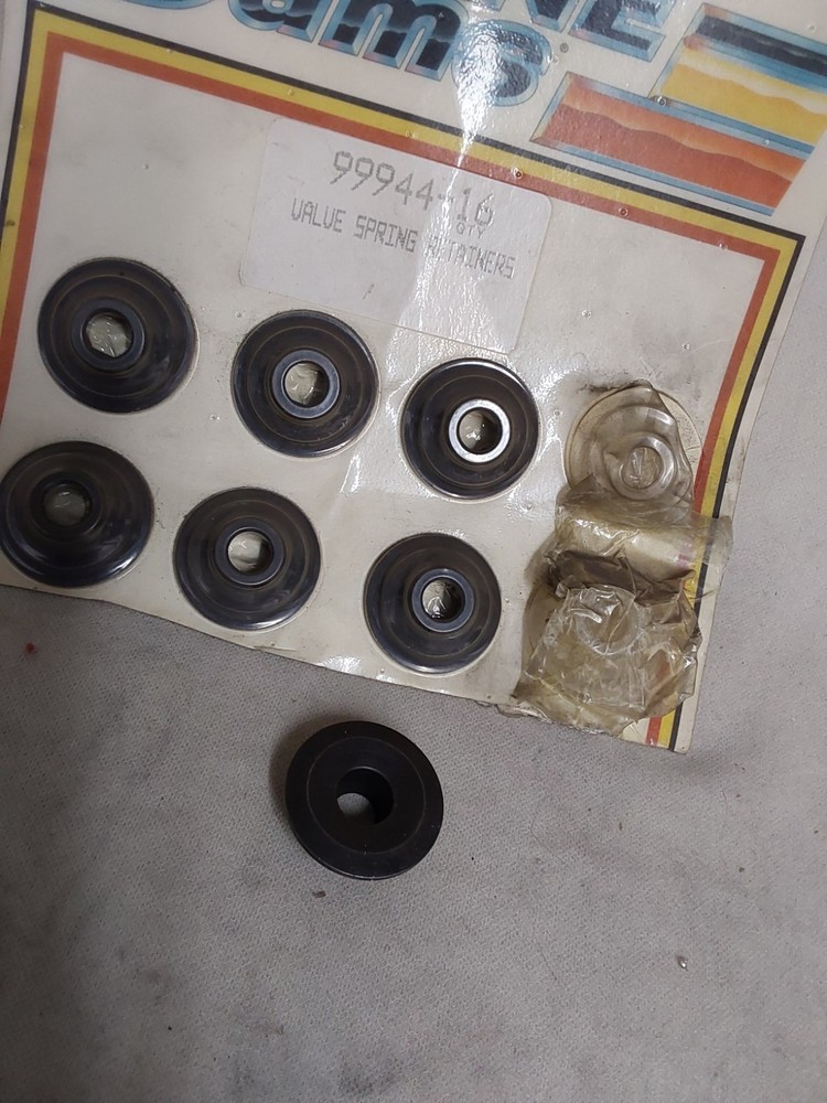 NOS Crane 99944-7 Valve Spring Retainers