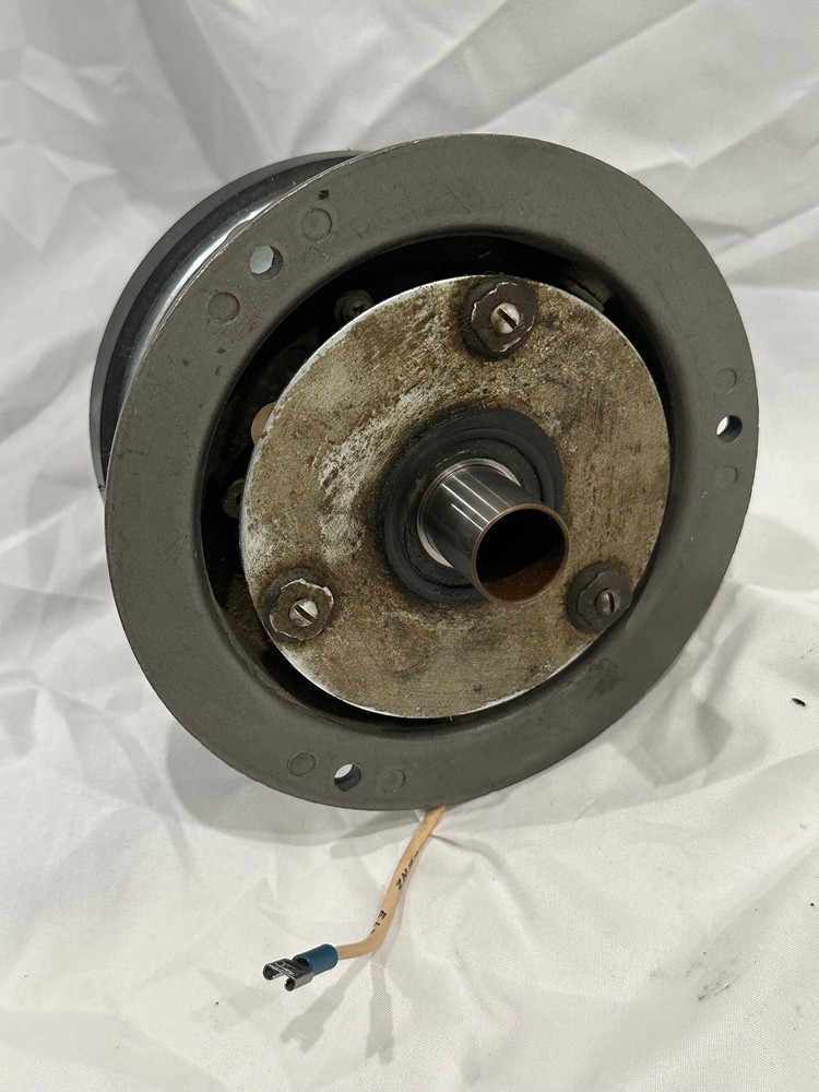 Peavey 22XT + Compression Driver 8 ohms, Speaker Mounting Bracket? C5101 220850