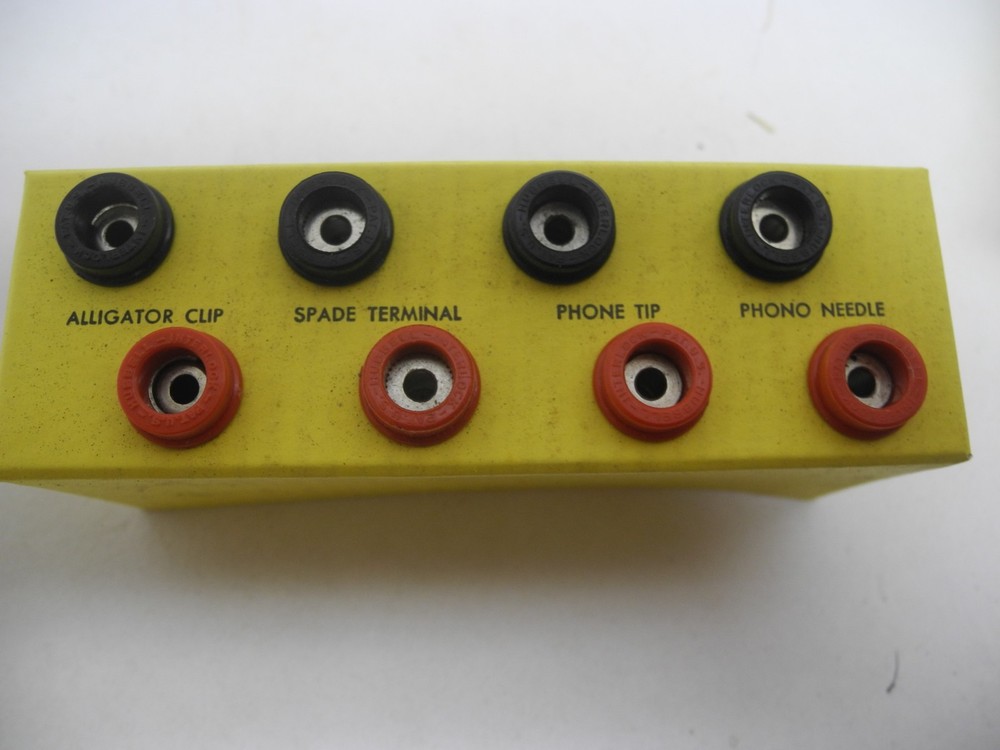 Hubbell Interlock Test Prod Kit 700S90 with Self Locking Attachments