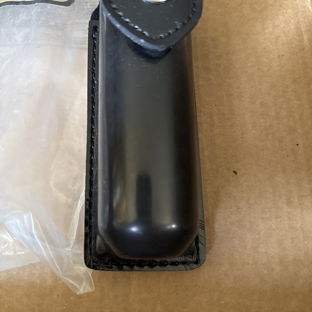 Safariland Mace Holder Button Closure 38-9