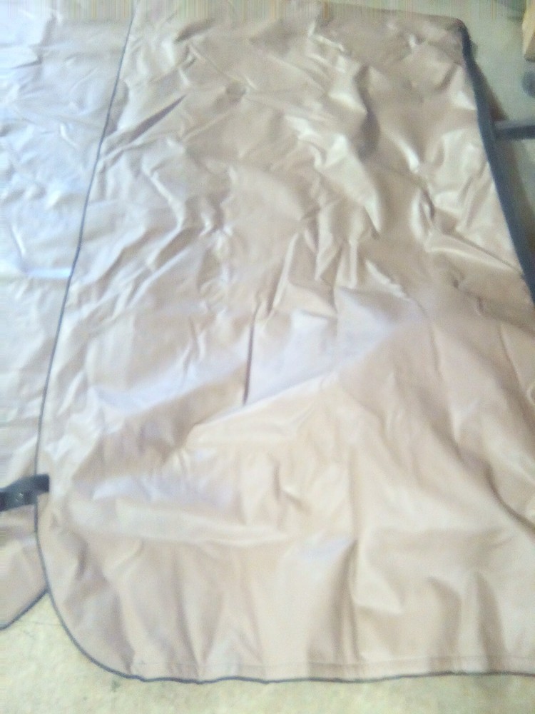 2015 Freightliner Sleeper Curtains Brown