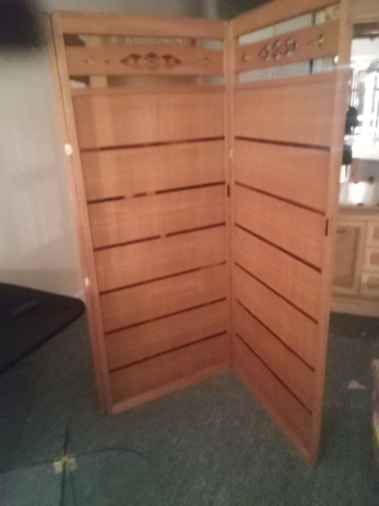 3panal room didvider