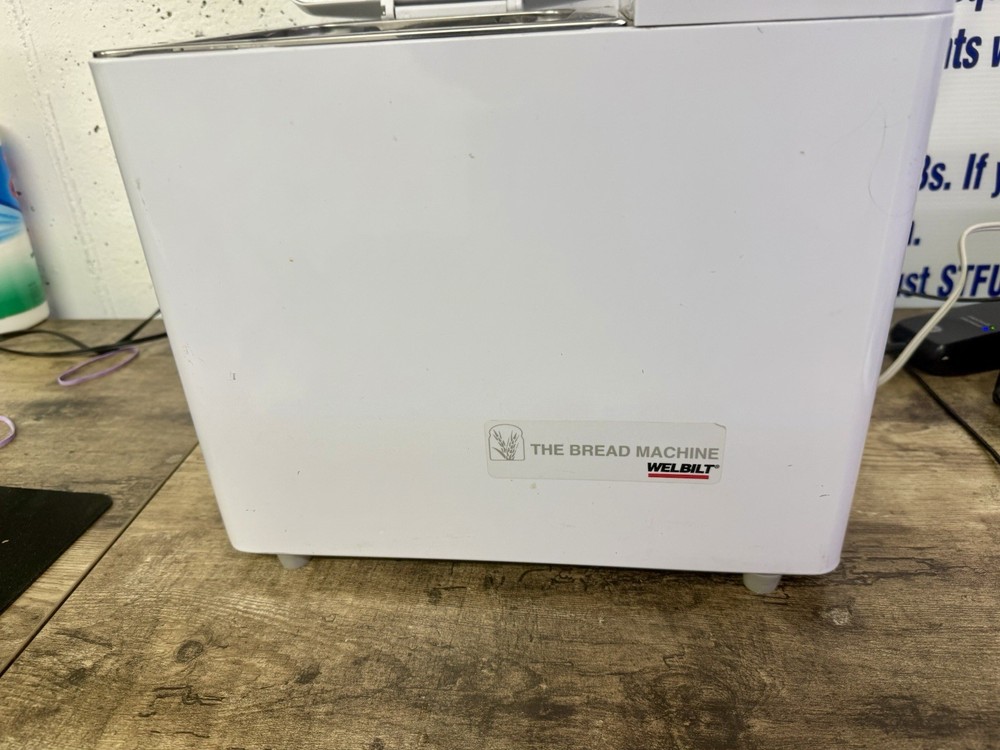 Welbilt The Bread Machine ABM4900 Automatic Bread Maker - Demo Video