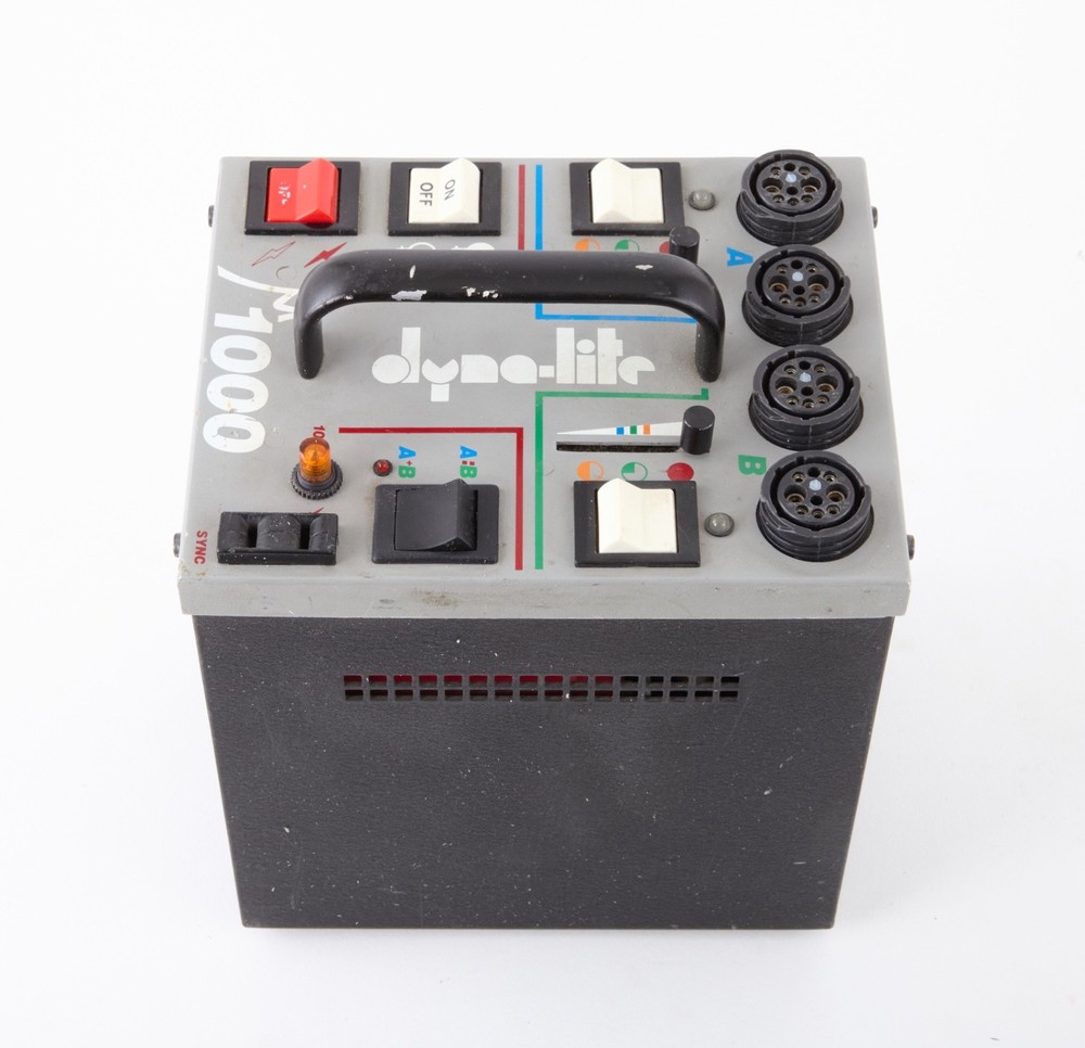 Dynalite M1000 Power Pack TESTED!! WORKS!!