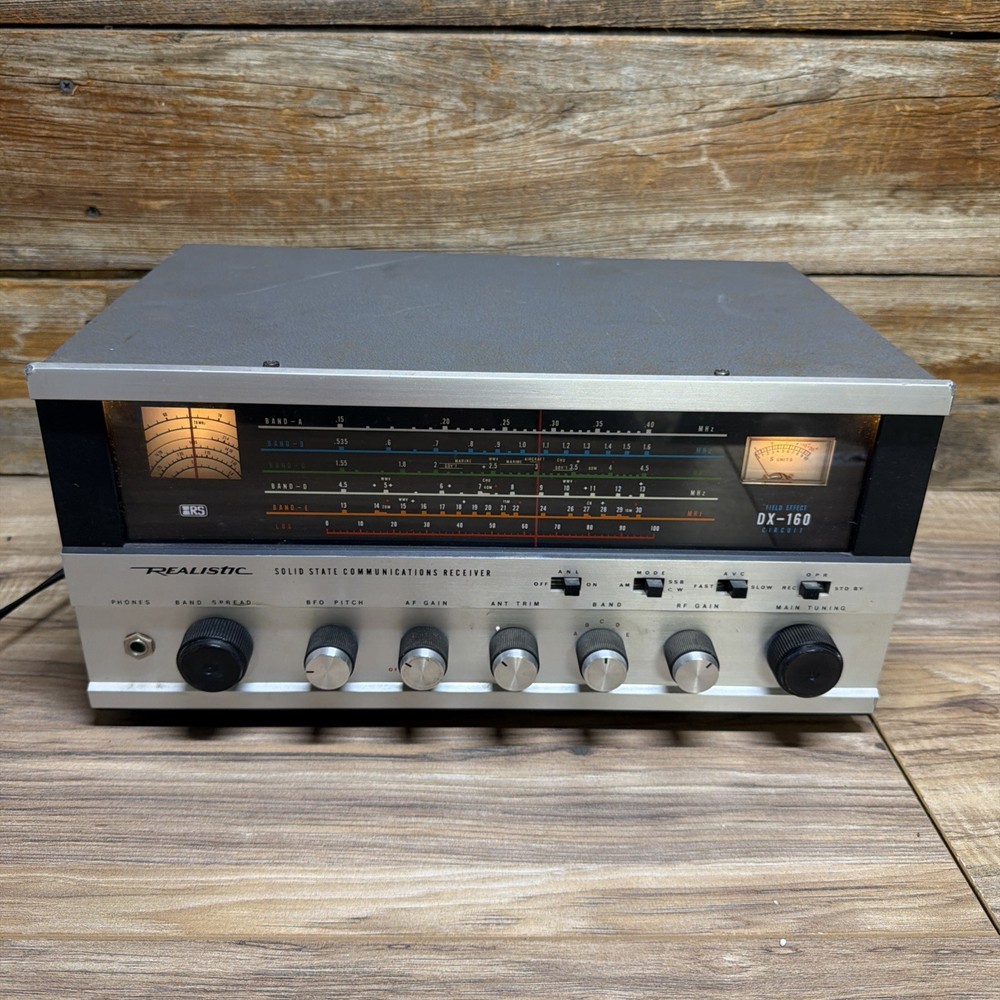 Realistic DX-160 Solid State Ham & Shortwave Radio Communications Receiver Works