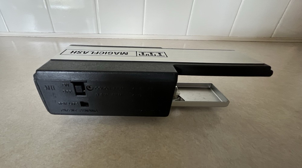 Vintage ITT Magicflash Electronic Flash Unit - In Original Box