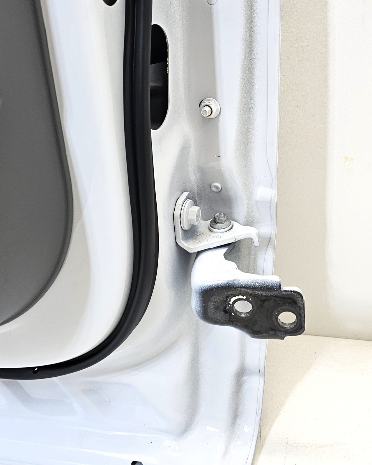 OEM Door Hinge Ford F150 Front Left LH Side Upper & Lower 2015-2025 Factory Pair