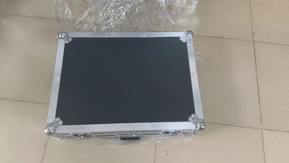 empty flight case for fader wing light commander MA onPC fader wing