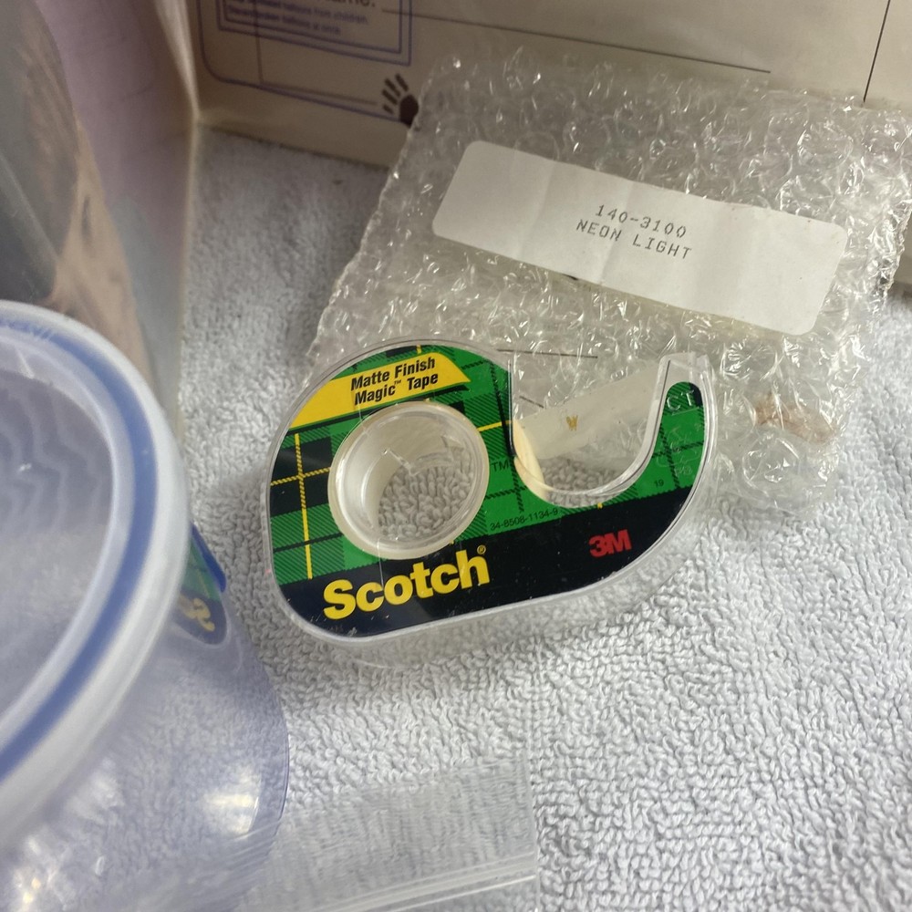 Delta Education Science In A Nutshell Charge It Static Electricity STEM Kit Comp