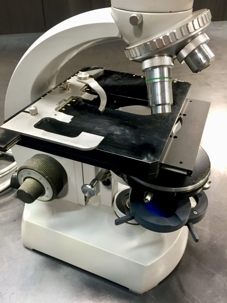 Carl Zeiss Microscope w/ 2 Objectives