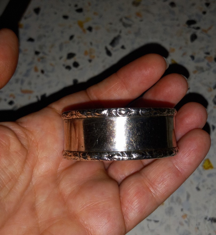 Floral Border Napkin Ring Frank Whiting Sterling Silver