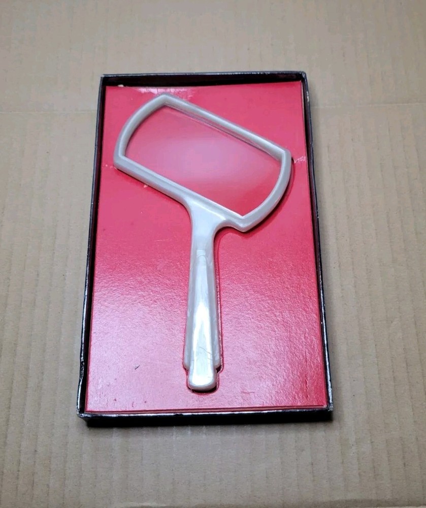 Vintage Swift Rectangular Reader Pearl Handle Magnifying Glass #575 w/ Box