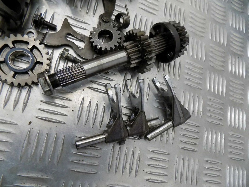 HONDA CBF125 2010 GEARBOX