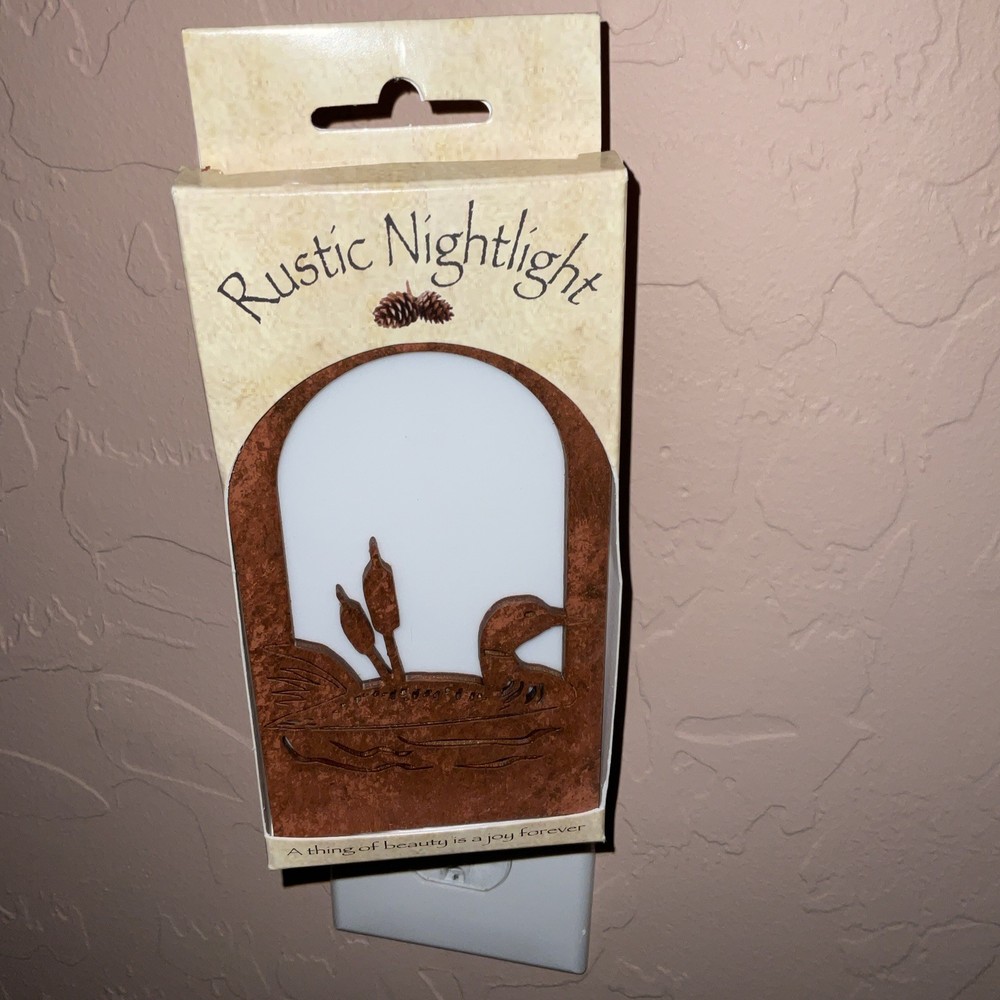 DUCK ON POND Nightlight Plugin on /off switch Rustic Metal NEW MADE IN USA