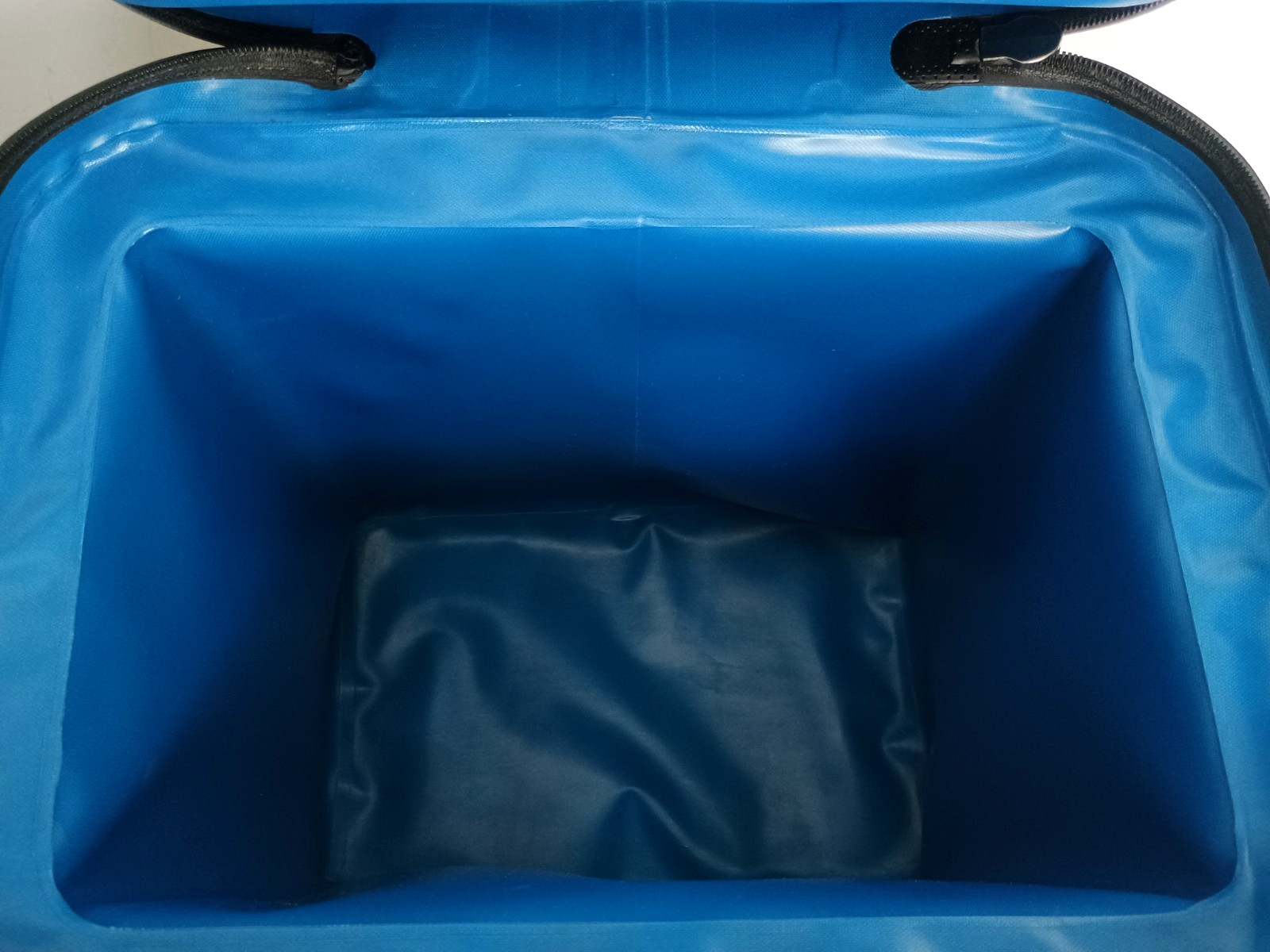 Coho 24 Can Soft Sided Leak Proof Air Tight Insulated Cooler & Lunch Box Gray