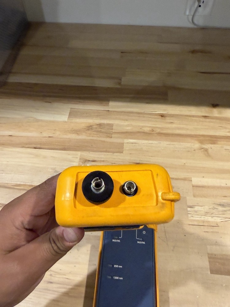 FLUKE NETWORKS CERTIFIBER ADVANCER MULTIMODE FIBER OPTIC CERTIFICATION TOOL